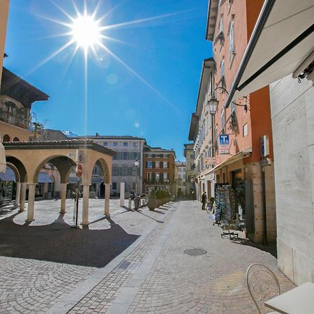 Ca'Cerere - Happy Rentals Riva del Garda Exterior photo